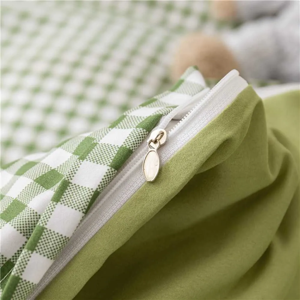 Zielona siatka 4 sztuk Zestaw pościeli kołdry Kreskówka Kreskówka Duvet Cover Set Lucky Clavers and Plaid Reversible Bed Linen Luksusowy Textile Home 211007