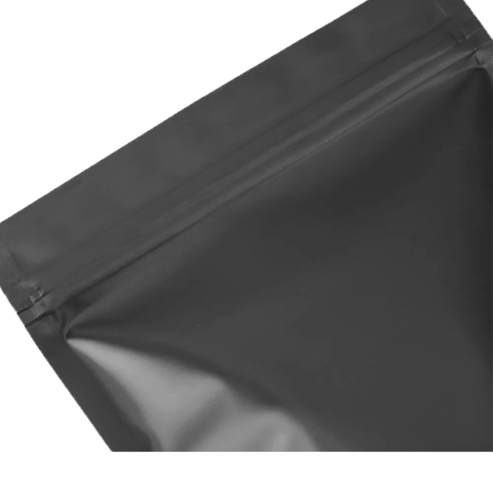 マットブラックジップロックマイラーフォイルスタンドアップバッグセルフシール再封鎖可能な涙液doypackチョコレートコーヒーキャンディーパックポーチ188b