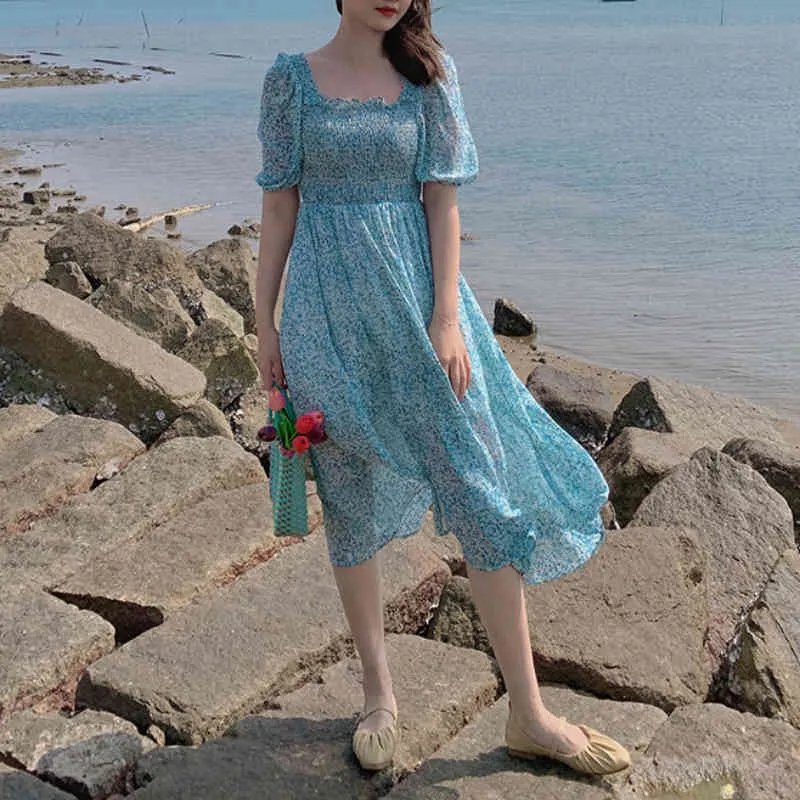 Zomer Franse stijl vakantie chiffon jurk vrouwen vierkante kraag half mouw geplooide elastische taille midi vrouwelijke vestidos 210423