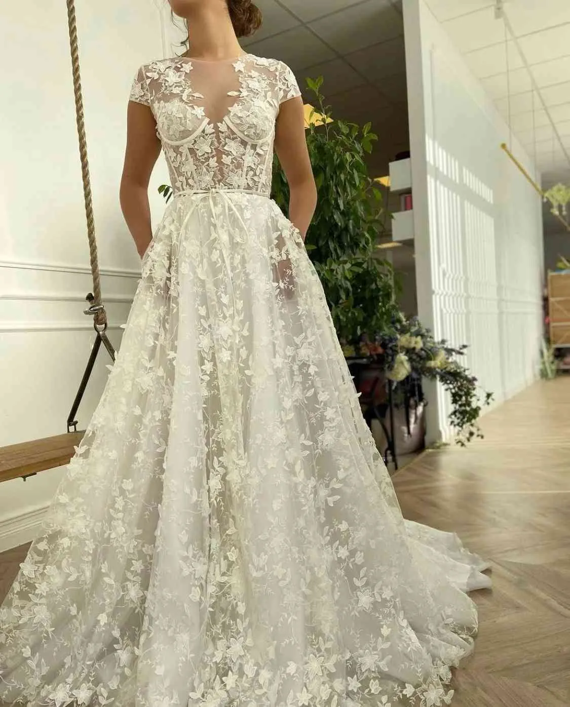 Kadın Elbise V Yaka Kısa Kollu Perspektif Dantel Beyaz Balo ES Kadın Artı Boyutu Uzun Yaz Düğün 210513