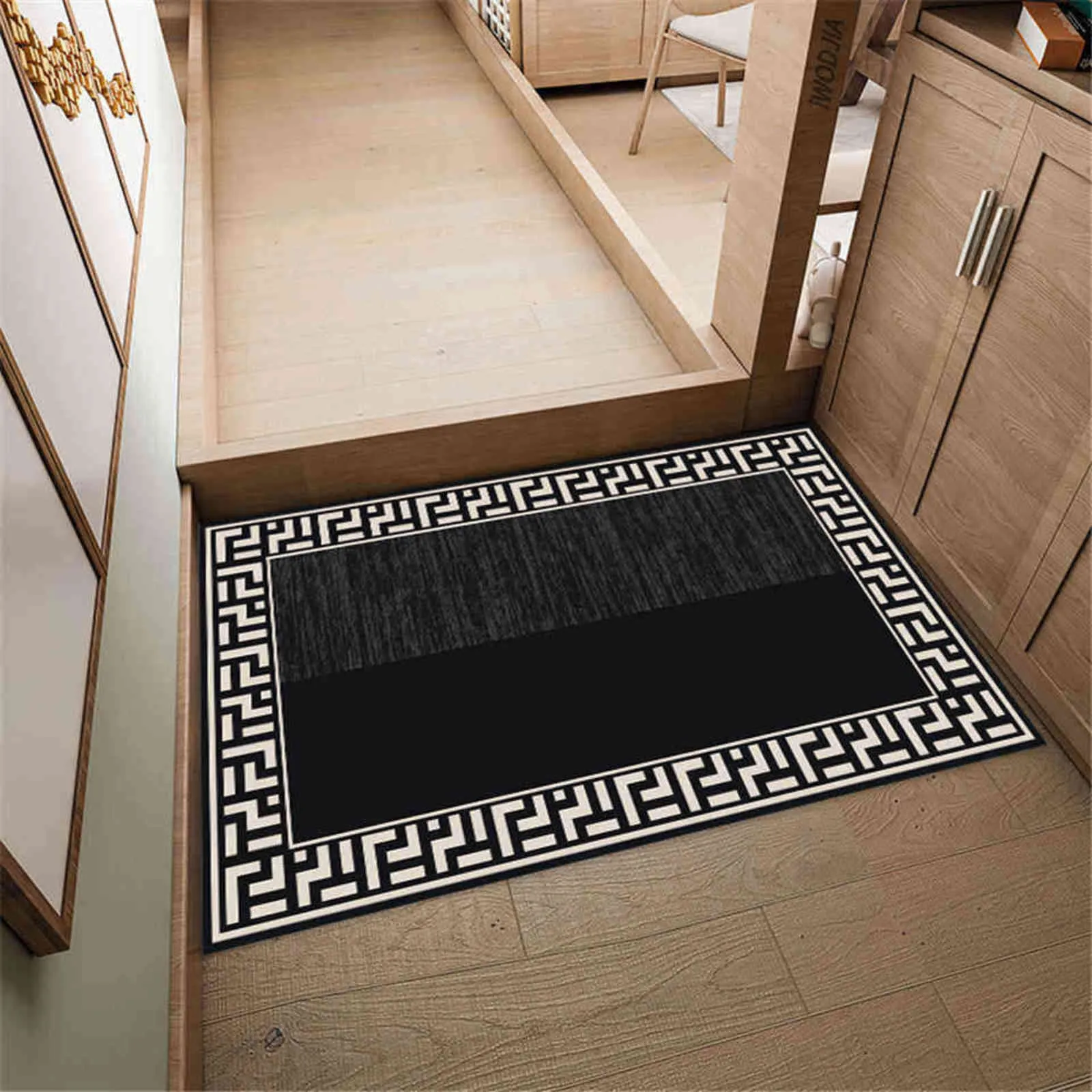 Euro Style Geometric Hallway Mats Luxury Black Bedside Mat Long Kitchen Mat Set Absorbent Doormat Entrance Door Bathroom Mat 211109