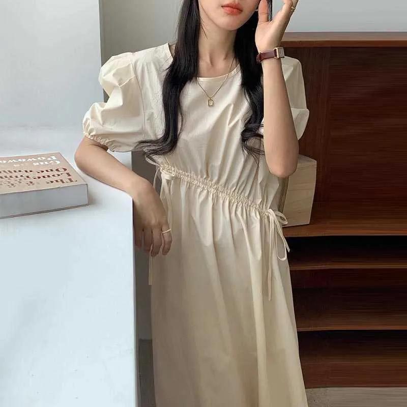 Korejpaa Frauen Kleid Sommer Koreanische Chic Damen Einfache Rundhals Schräge Kordelzug Plissee Design Puff Sleeve Vestidos 210526