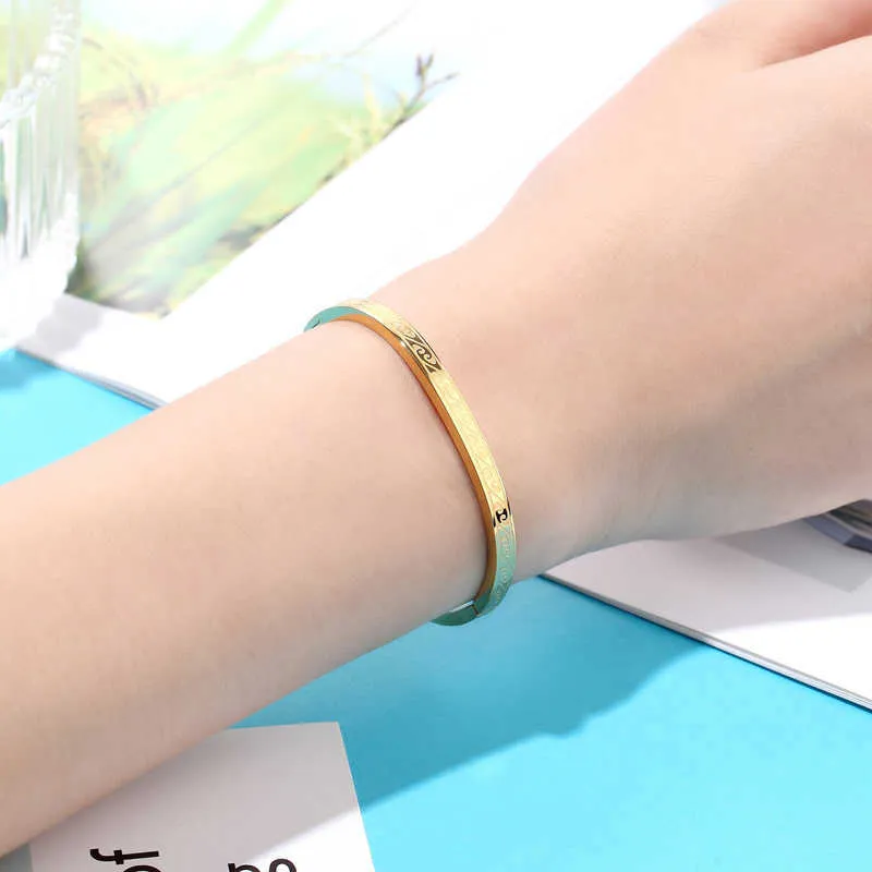 5 cm de petite taille enfants bracelet et 5,8 cm de diamètre mère bracelet en acier inoxydable de haute qualité bijoux couleur or bracelet en gros Q0719