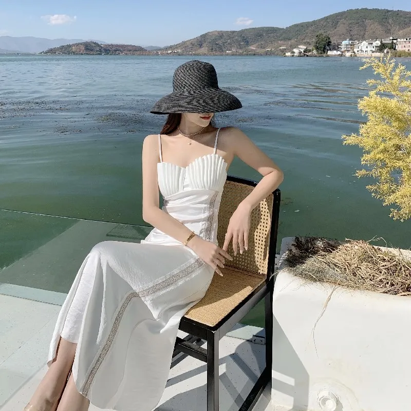 Yaz kadın Sundresses Beyaz Kabuk Saten Plaj Elbise Femme Robe Seksi Dantel Spagetti Kayışı 210514