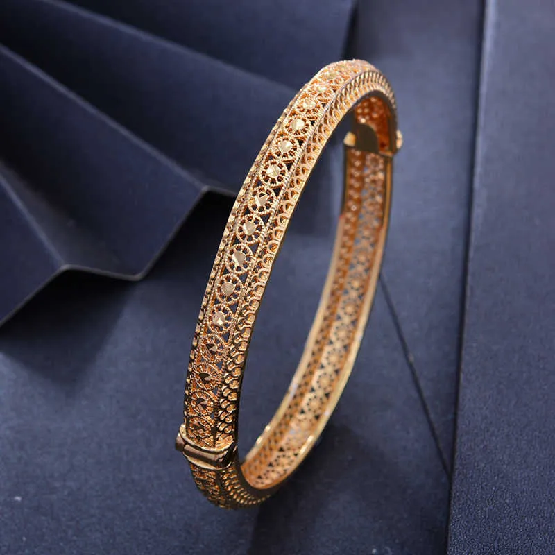 Wando / Bangles Gold Färg Bangles För Kvinnor Brud Bröllop Bangles Armband Indiska / Frankrike / Afrikanska / Dubai Smycken Gåvor Q0719