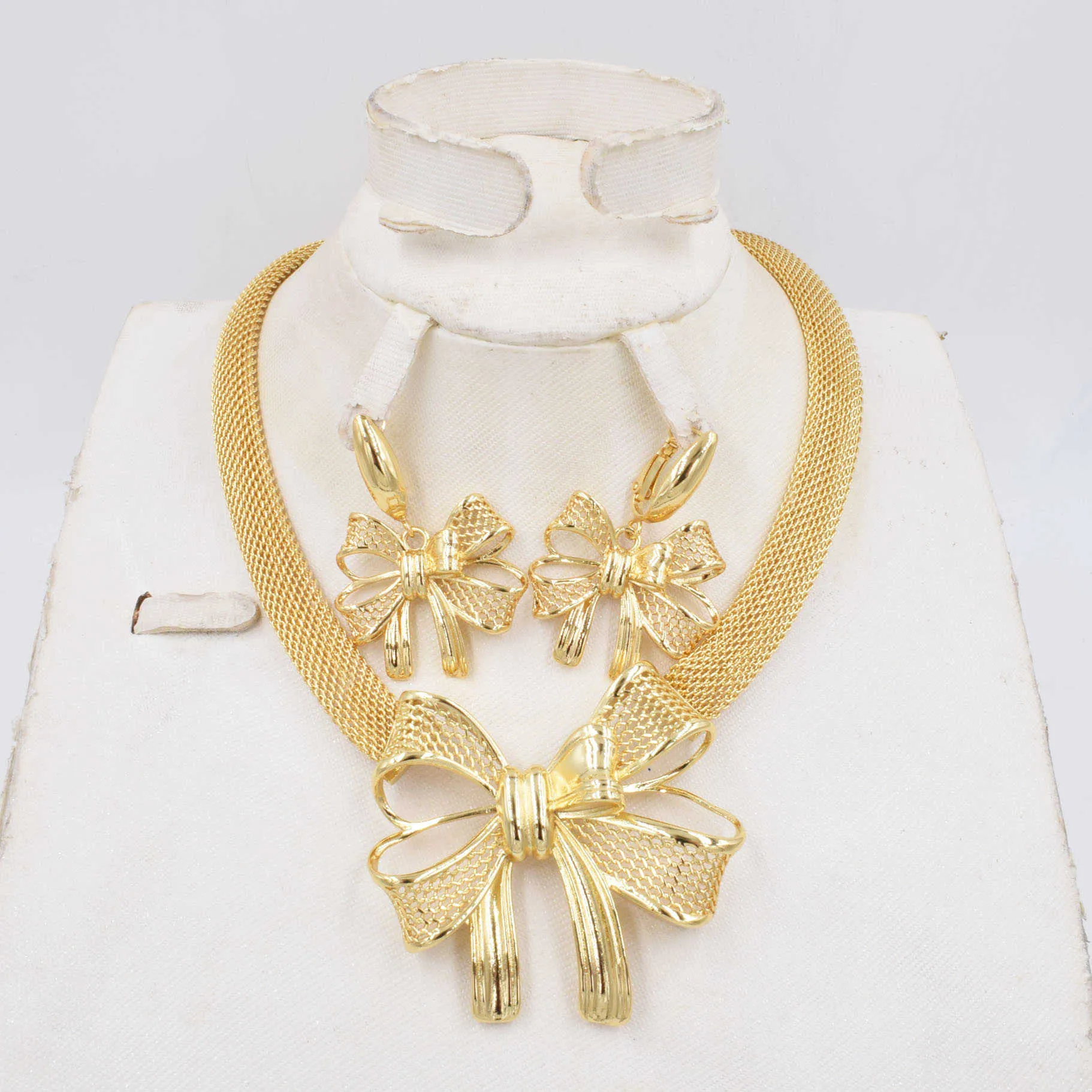 Hight kvalitet överdrivna halsband smycken sätter afrikanska pärlor bröllop smycken dubai guld smycken uppsättningar för kvinnor hoop örhängen h1022