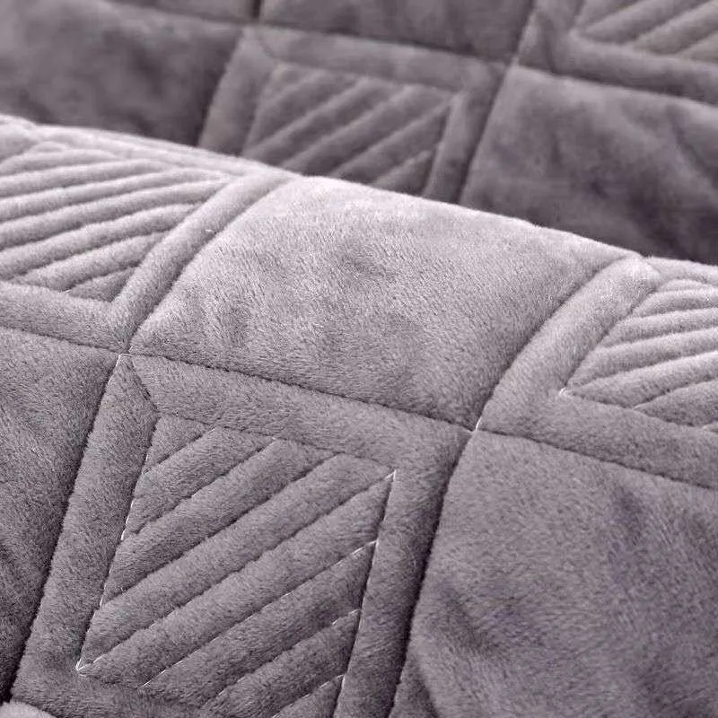 Asciugamano da divano corto color grigio peluche Breve europeo Addensare Fodera trapuntata Divano antiscivolo soggiorno 210723