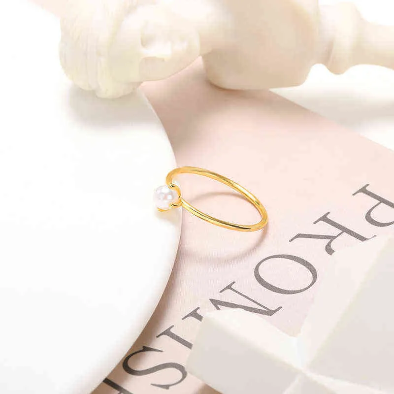 Fin ring för kvinnor delikat mini pärla tunn ring minimalistisk grundläggande stil ljusgul guld färg mode smycken tillbehör g1125