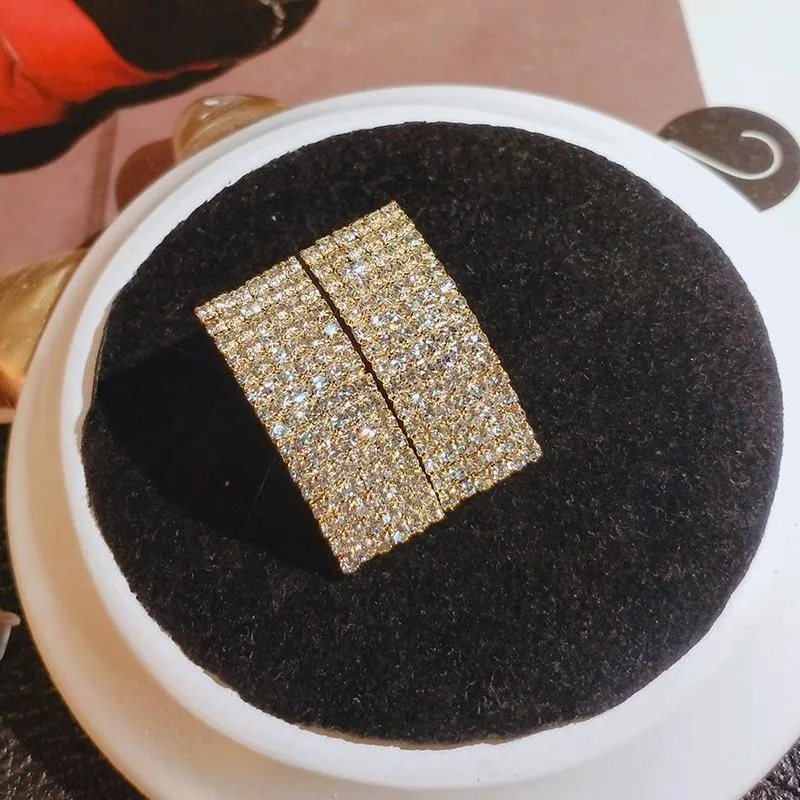Boucles d'oreilles en diamant en or jaune 14 carats pour femmes Square Rock Pary Office Club Luxe Mode Fine Jewelry2623