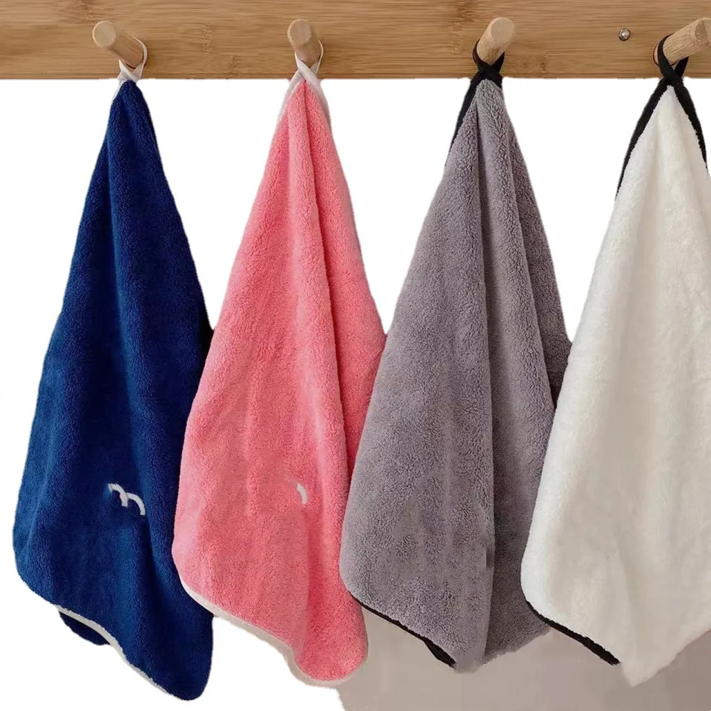 Luksusowe ręcznik do twarzy desinger dużych ręczników basenowych 