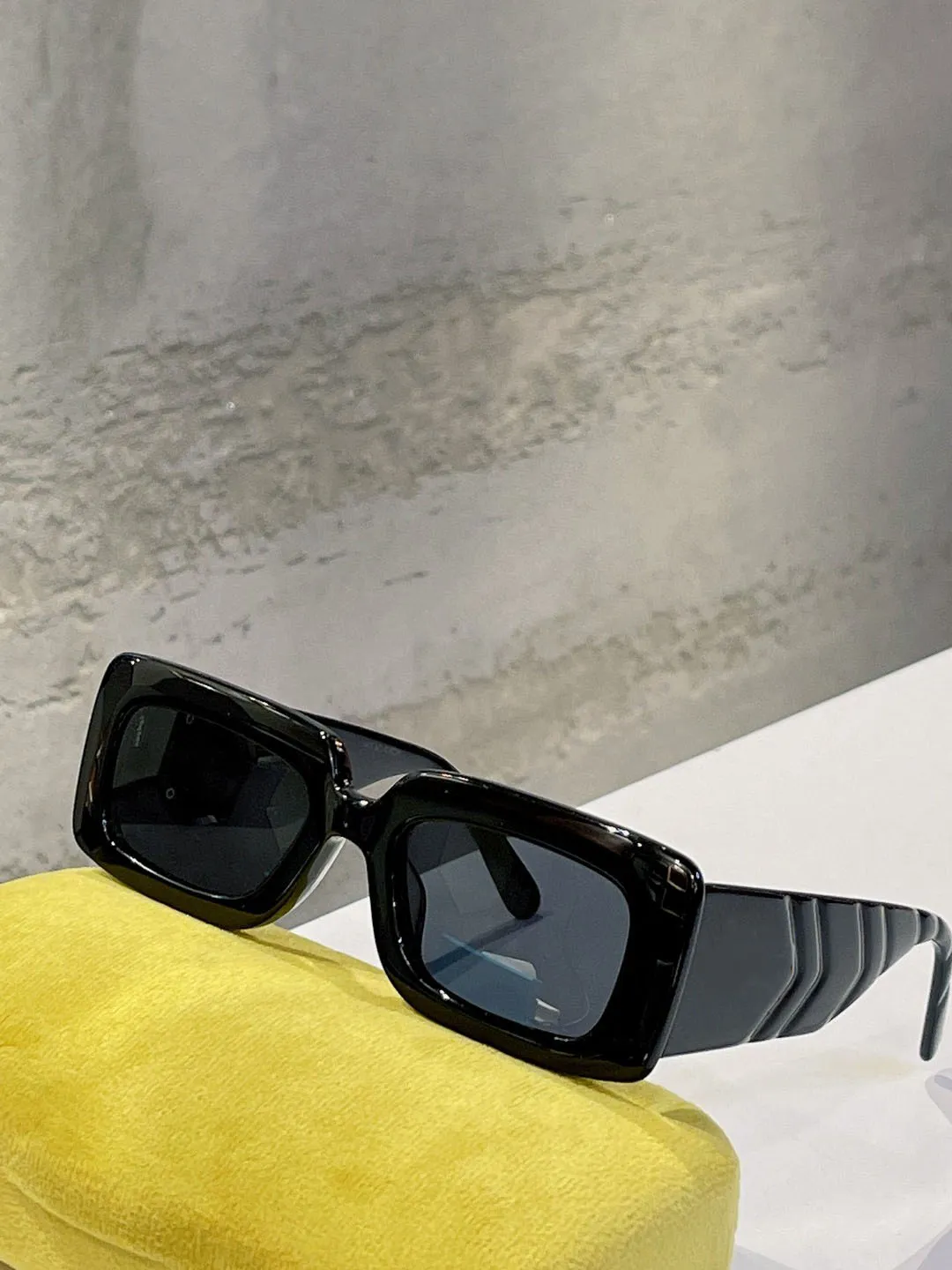 Adita G 0811S Top Original high quality Designer Sunglasses for men famous fashionable Classic retro luxury brand eyeglass fashion2681