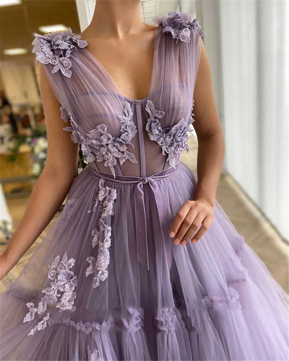 Sevinten Elegante Lavanda Tiered Tule Vestidos de Prom Vestidos Uma Linha equipada Boning 3D Flores Comprimento Do Assoalho Vestidos de Noite 210719