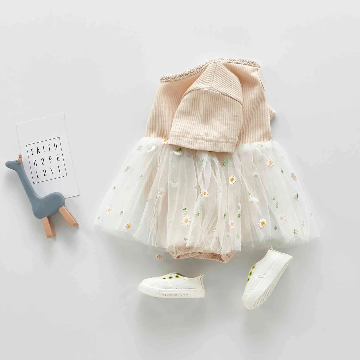 Sommar Baby Girl's Short Sleeve BodySuit halter kjol med fart Små blomma Mesh Creeper Born Girl Clothes 210515