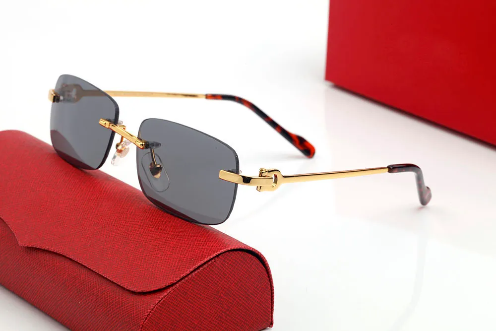 Moderne Modemarken-Sonnenbrillen, poliert, vergoldet, Nieten, Metall, graue Gläser, rechteckiges Design, unterstreichen einzigartige Schönheit, edles Eleg1906