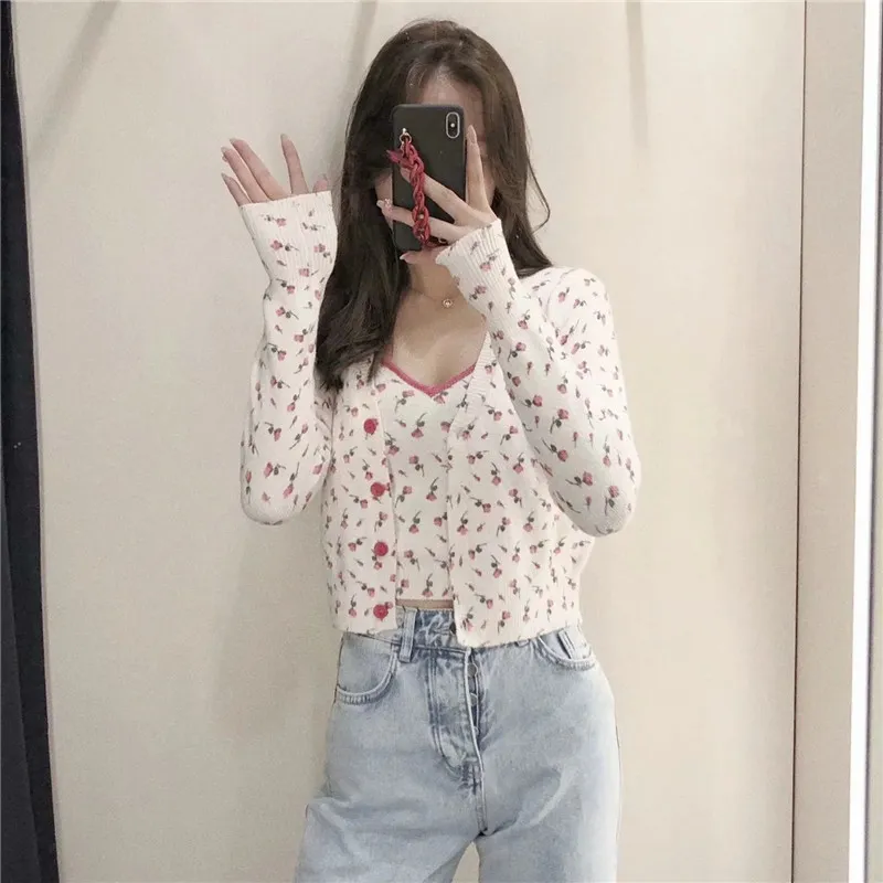 Floral Jacquard Knitted Cardigan Women Long Sleeve Crop Top Woman Spring Jackets Fashion V Neck Cute Sweater 210519