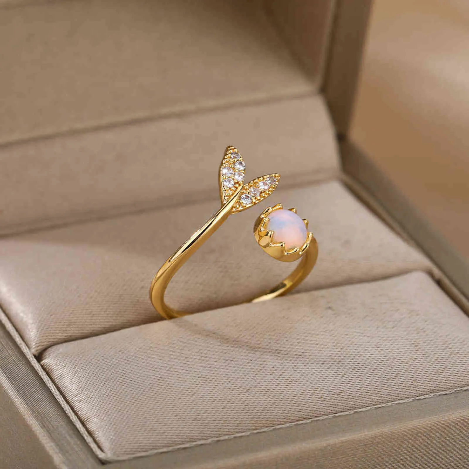Винтажные кольца опала для женщин из нержавеющей стали Золотой Opal Crystal Coney Мода Пальца Кольцо Вовлечение Богемные Ювелирные Изделия Anillos G1125