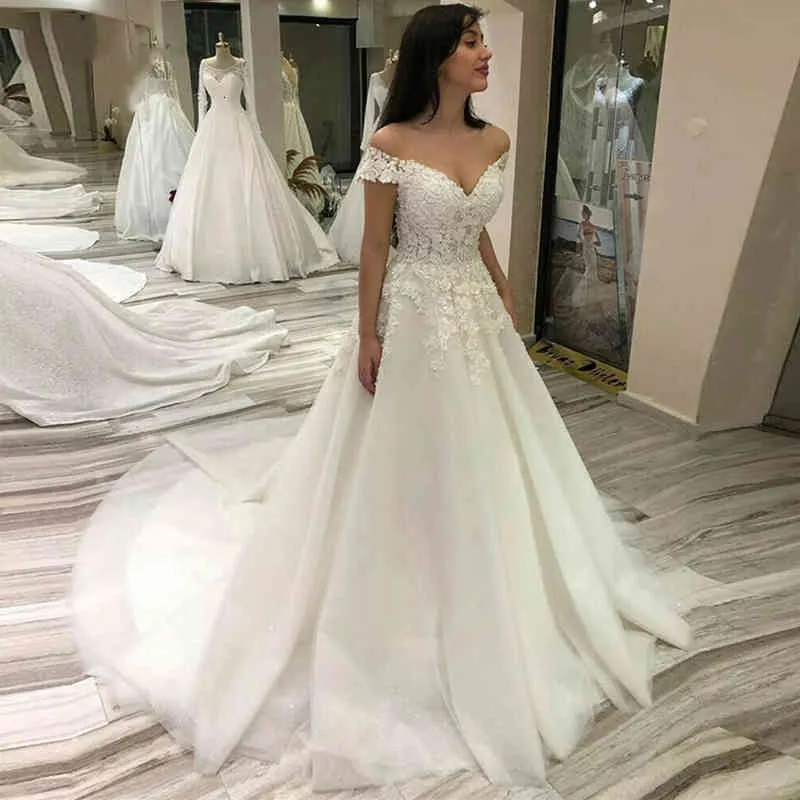 Spetspärl bröllopsklänning boho från axeln enkla vestidos de noiva 2021 brudklänningar för kvinnor plus size robe Mariee 2317