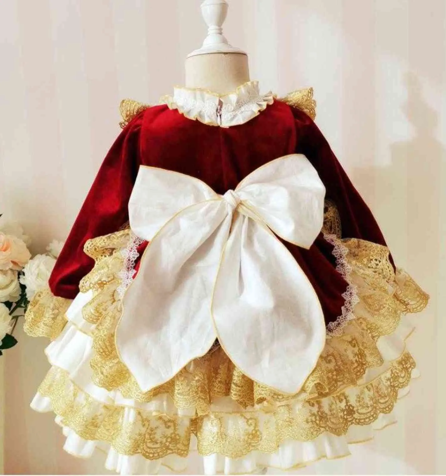 Spanska Court Lolita Style Baby Girl Velvet Princess Kids Lace Stitching Christmas Party Birthday Ball Gown Dress G1129