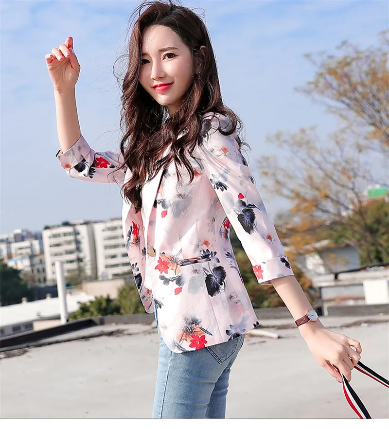 Qooth stampato floreale Plus Size Blazer Womens Fashion Casual Short manica a tre quarti Blazer stile coreano Small top QT572 210518