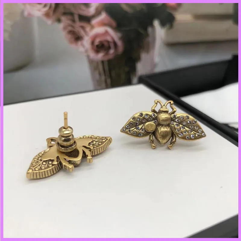 Retro Street Fashion Ohrringe Luxus Designer Ohrring Frauen Designer Schmuck Für Party Ohr Studs Tier Biene Gold Farbe D2110181F