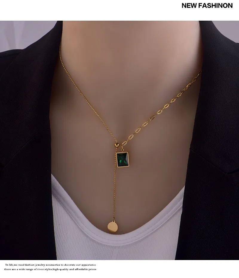 Charm de moda numeral verde colares de zircão preto para mulheres homens temperamento aço inoxidável colar jóia de jóias Chain295w