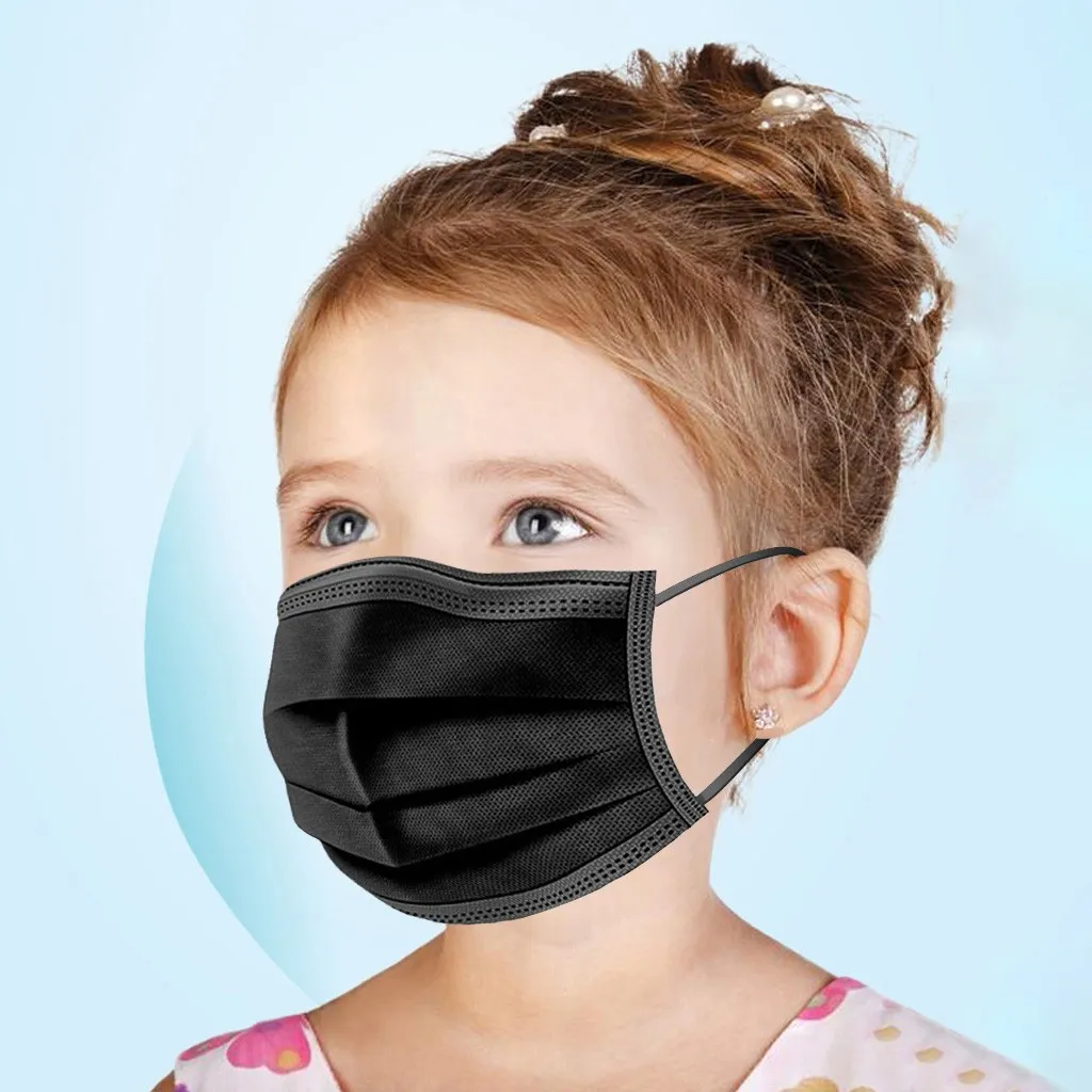 50-stcs/kavel Zwart wegwerp gezichtsmaskers 3-laags bescherming Sanitair buitenmasker met Earop-mond