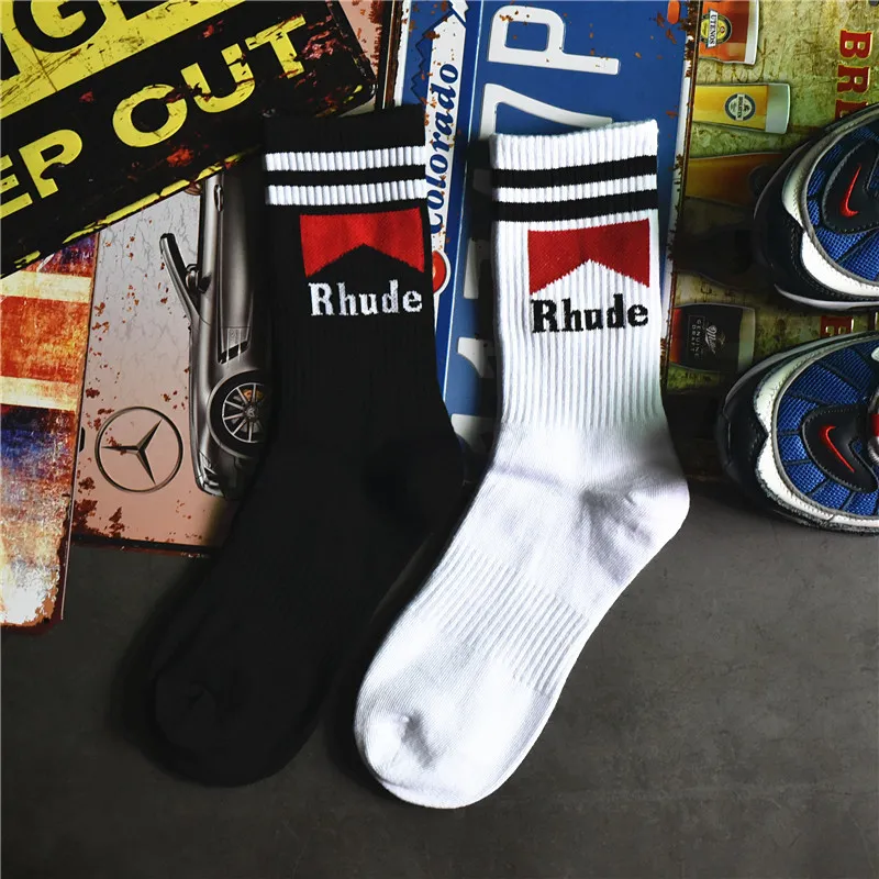 Rhude Socks Men Women Casual High Quality Cotton Rhude Crew Sock Black White Color1564410