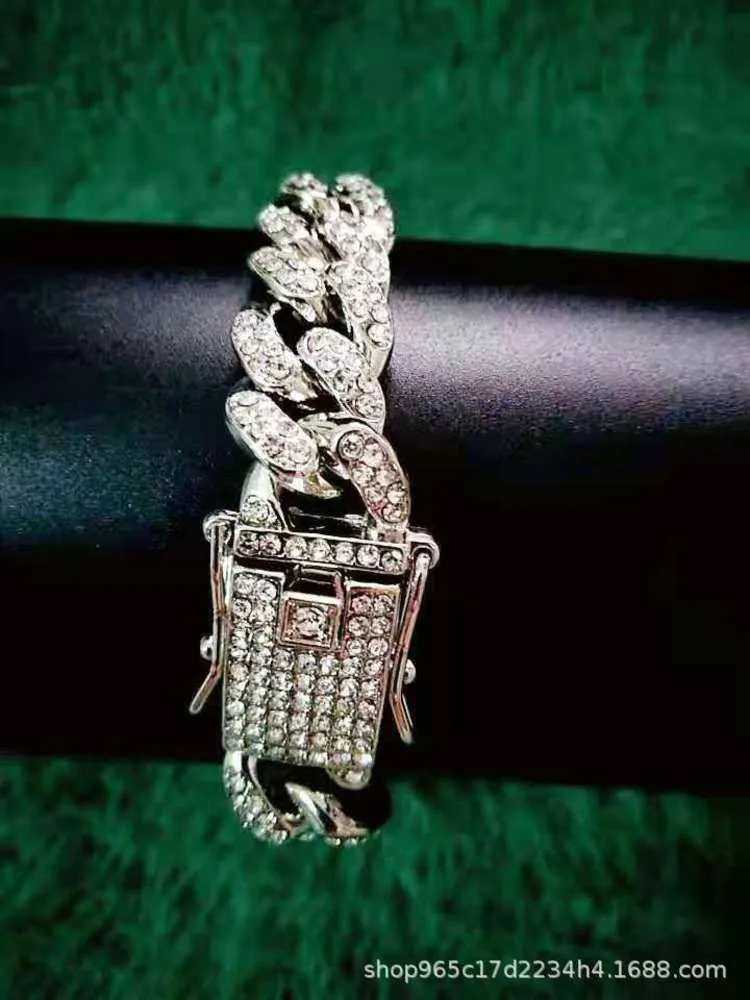 Lien à la mode qualité diamant incrusté de haute qualité plaqué or 12mm hip hop Cuba collier Bracelet tendance accessoires 3437170