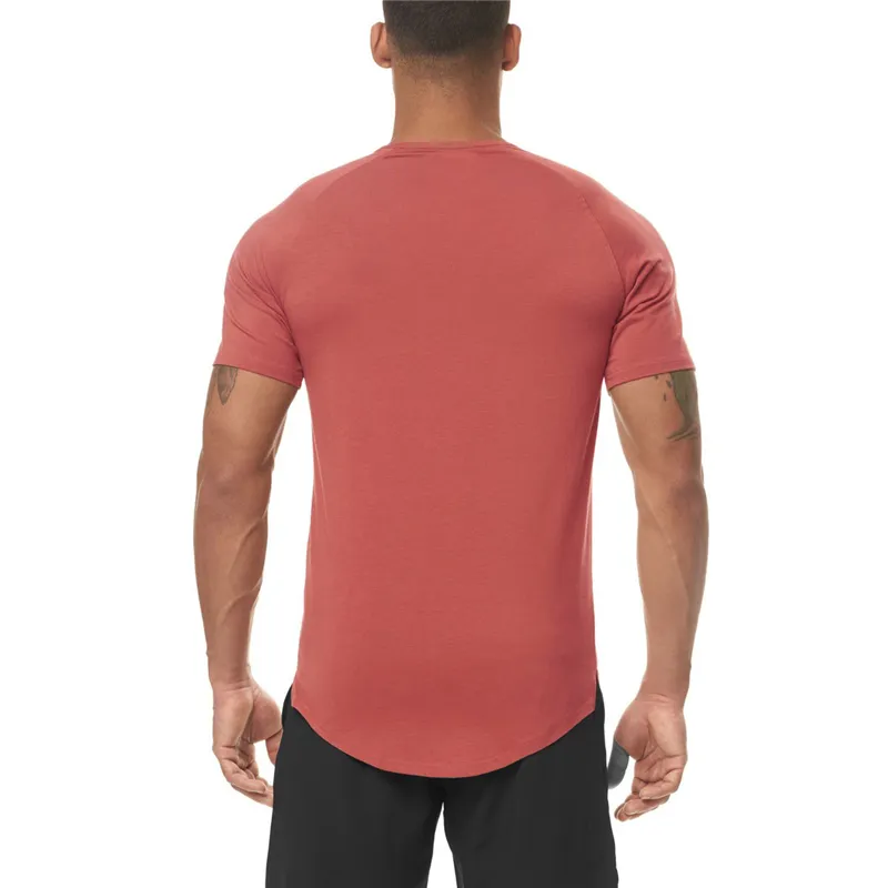 Erkekler Slim Fit T Gömlek Katı Renk Spor Giyim Vücut Geliştirme Spor Sıkı Spor T-shirt Hızlı Kuru Eğitim Tee Gömlek Homme 210421