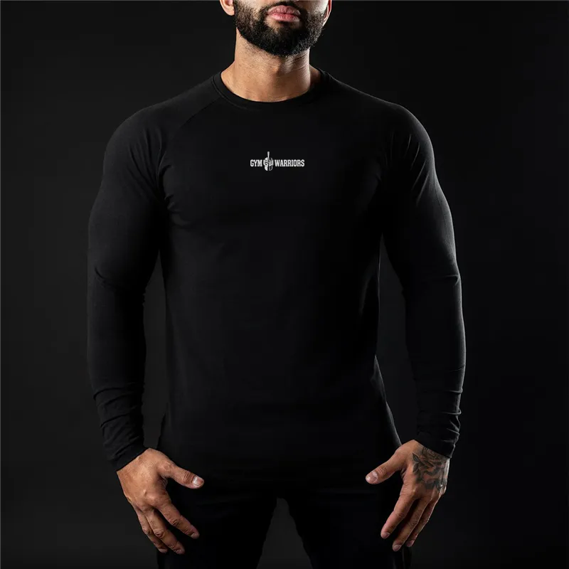 Marca Abbigliamento da palestra Uomo Casual Slim Camicia da corsa T-shirt sportiva in cotone Bodybuilding Fitness Allenamento T-shirt a maniche lunghe Uomo 210421