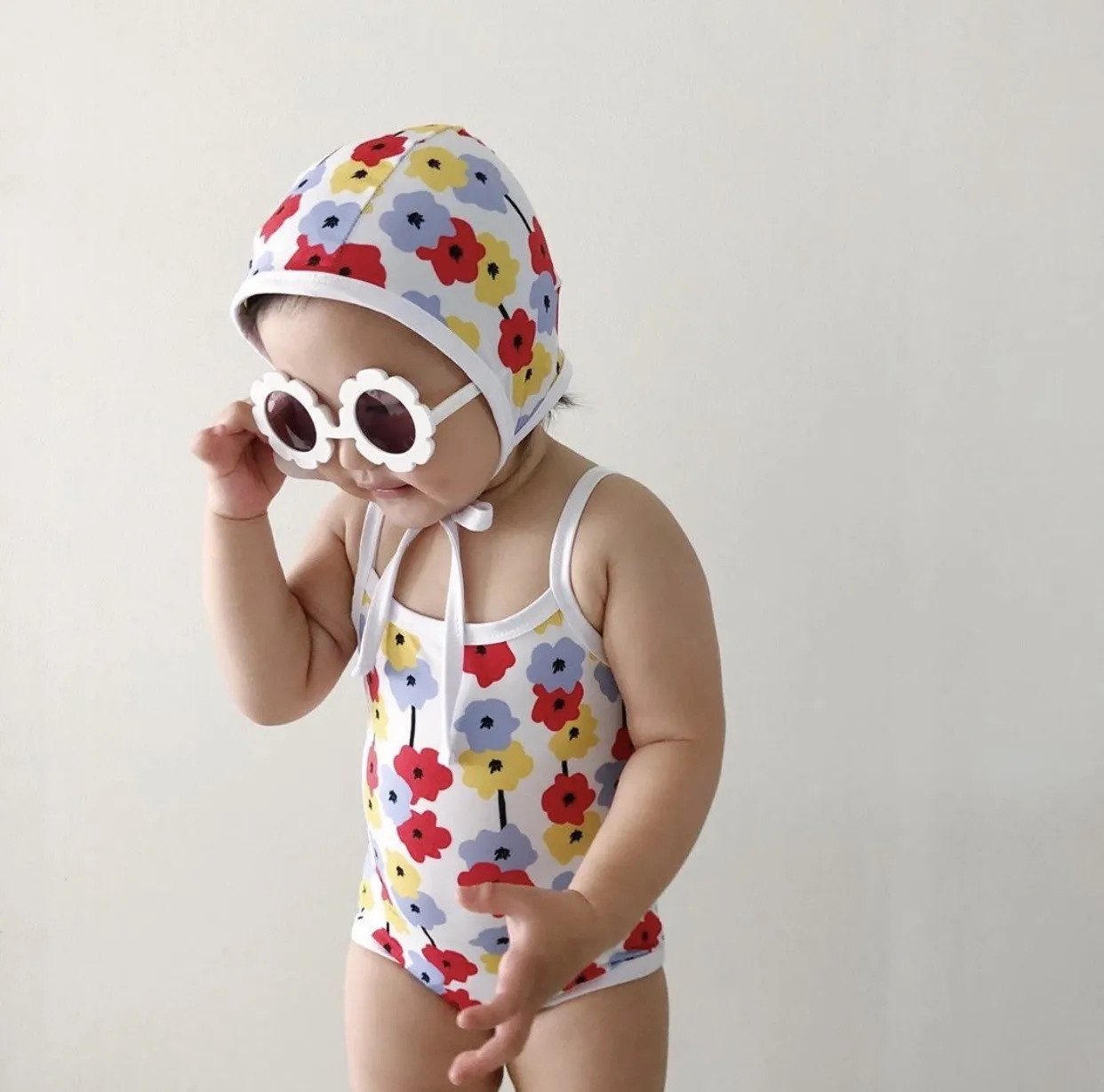 Children's Swimsuit + Swimming Cap Baby Girl Flower Print Spring Beach Suit baby swim wear 210515