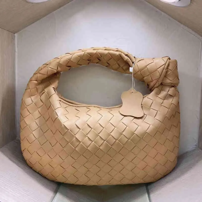 2021 mode à la main tissé sac de luxe en cuir imprimé épaule dame bandoulière Hobo PU poignée nouée sac à main décontracté 27K