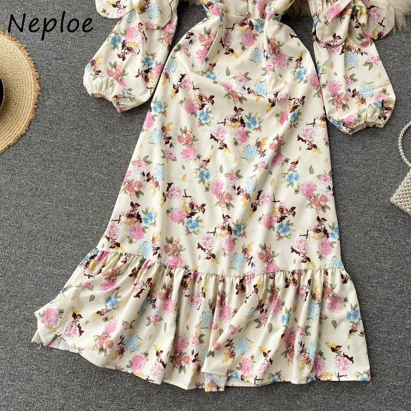 Neploe V-Ausschnitt Rüschen Patchwork Elegantes Kleid Böhmischer Druck Sommerurlaub Vestidos V-Ausschnitt Puff Langarm Robe Frühling Slim 210423