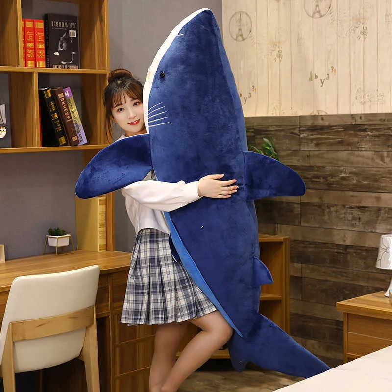 Heiße reizende neue umarmbare große Größe weiche Spielzeug-Plüsch-Hai-Gefüllte Spielzeug-schlafende nette Kissen-Kissen-gefüllte Tier-Geschenk für Kinder Q0727