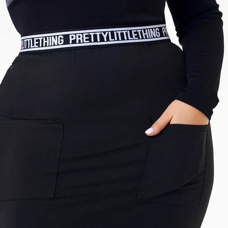 夏の女性のスカートプラスサイズの伸縮性の弾性黒のスリムフィットペンシル文字プリントヘムウェビングラージ中央子スカート210629