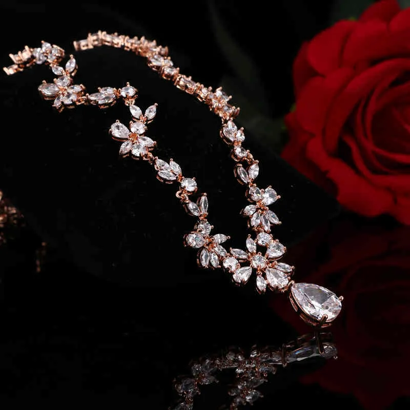 Brand Emmaya Magnifique AAA CZ Stones Set White Crystal Flower Party Mariage Bijoux pour femmes