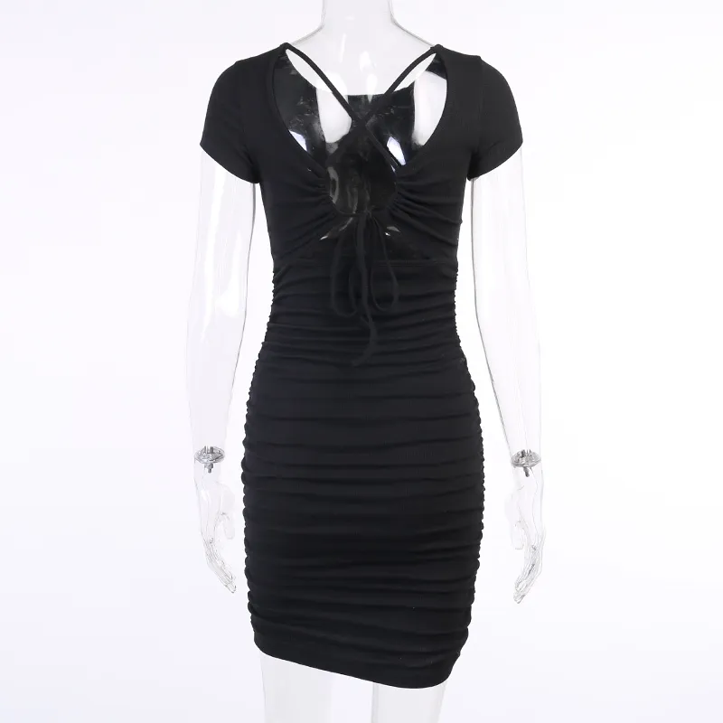 Kvinnors Ruched Cross Bandage Ribbed Dress Sexig Hollow Out O Neck Kortärmad Bodycon Dresses Party Club Y2K Black Mini Wrap 210517