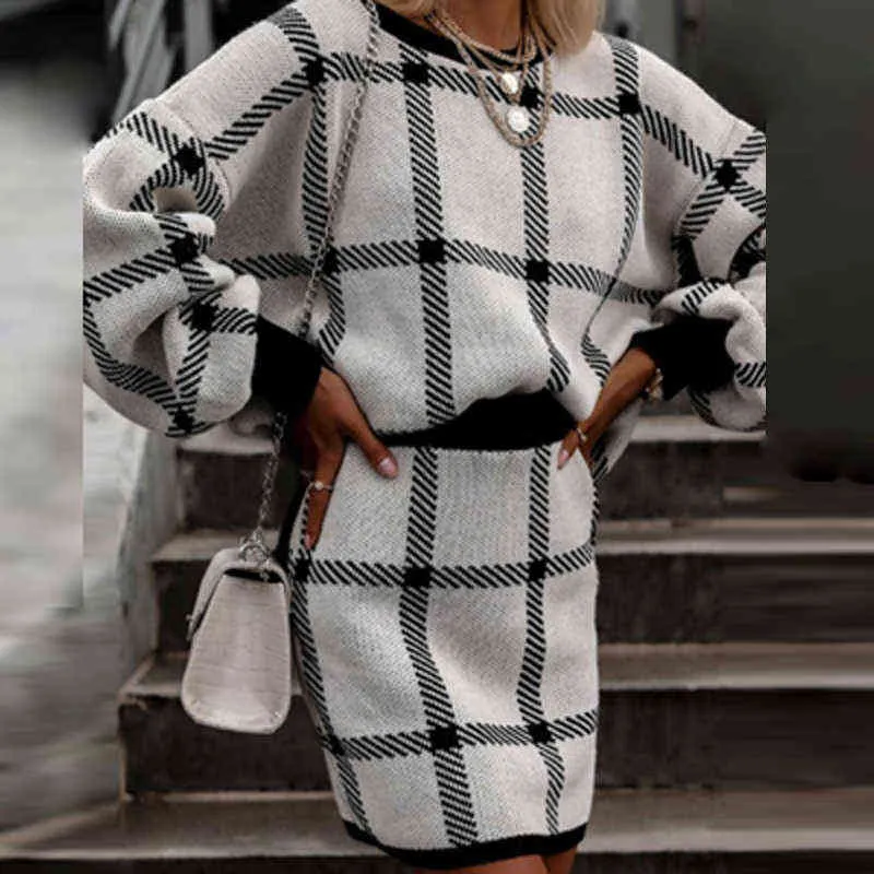 Mode Plaid Print Anzug Sets Frauen Elegante O Neck Pullover Sweatshirt Mini Röcke Outfits Herbst Frühling Casual Lose Sets 211108