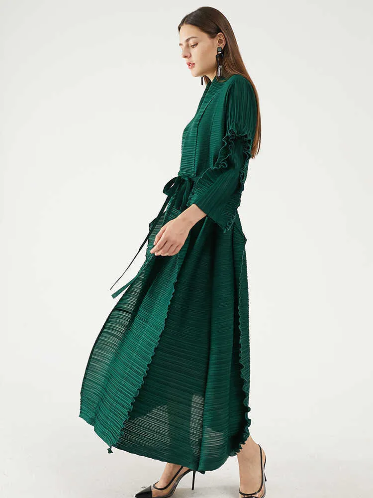MIYAKE Plised Długi Płatek Rękaw Sukienka Lapel Cardigan Sashes Plus Rozmiar Wysoka Długa Zielona Suknia Zima Kobiety Estetyczne Odzież 210915