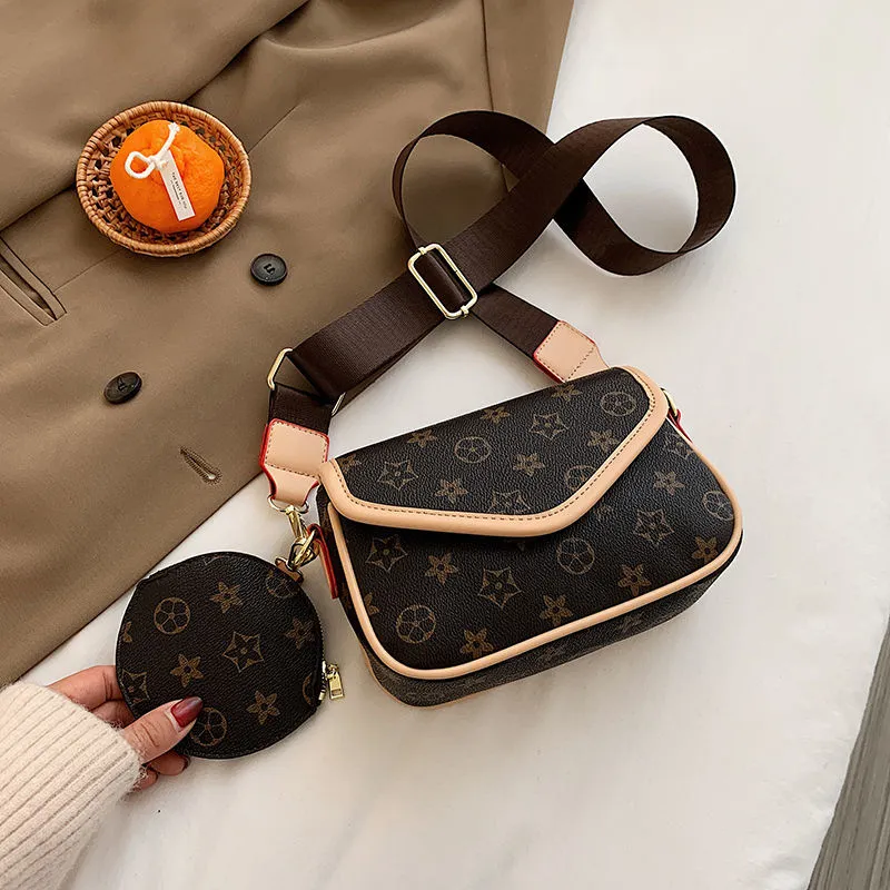 Ежедневная сумка Женские 2021 Новые Ретро Inss Crossbody Все подходящие Сумка подмышки Сумка Сумка Корейский Стиль Сумка на плечо Интернет Знаменитости Мобильный телефон BA