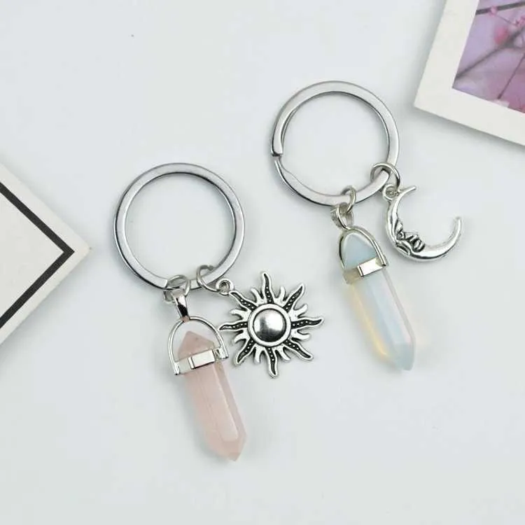 Vintage Soleil Lune Visage Porte-clés Croissant Céleste Polaire Porte-clés Charmes Poudre Cristal Opale Collier Pendentif Saint Valentin Cadeaux DAW123