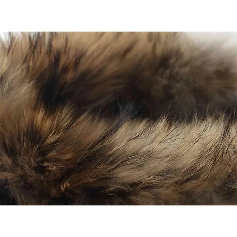2021 Brandneue Frauen wasserdicht und Wintermantel Warm Montebello Parka Ladi Fashion Real Raccoon Fell USA Et4285818