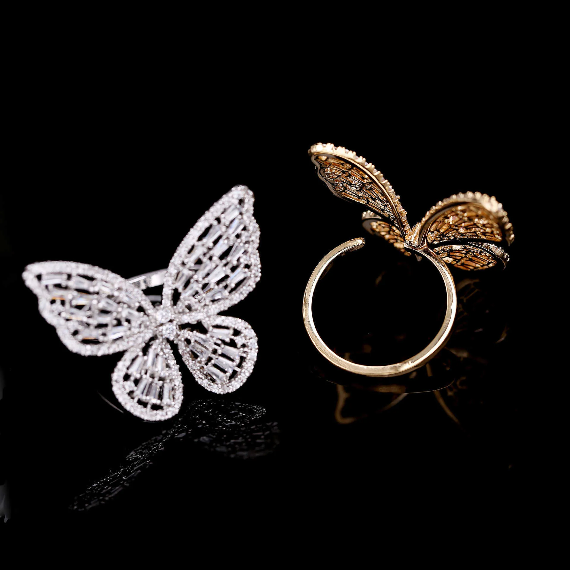Huami Light Luxury Justerbara fjärilsringar för kvinnor ihåliga ut fingeln Öppen Ringrosa Vit färg Zirkonsmycken2903711
