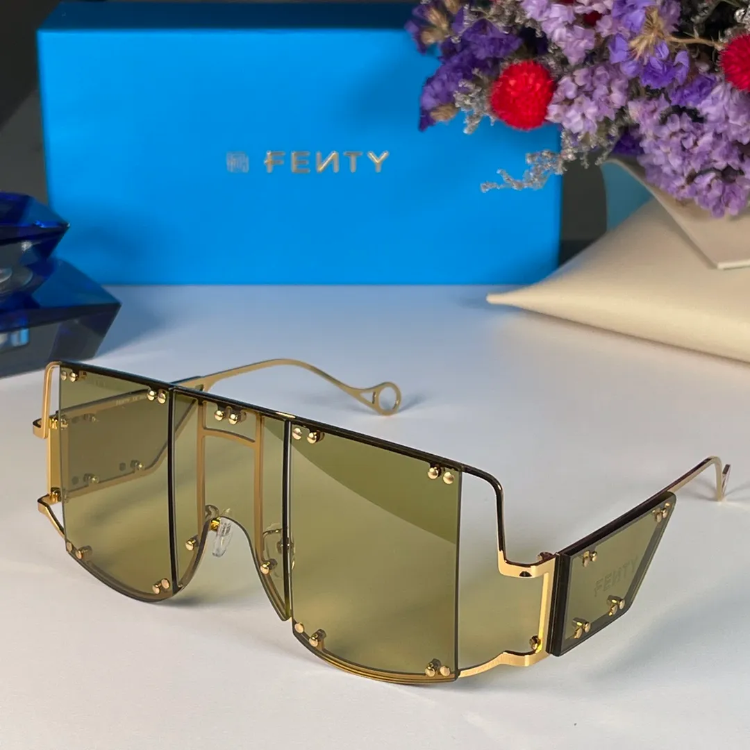 Fenty FT100103 Top Original High Quality Designer Solglasögon för Mens Famous Fashionable Retro Luxury Brand Eyeglass Fashion Design WOM 250J