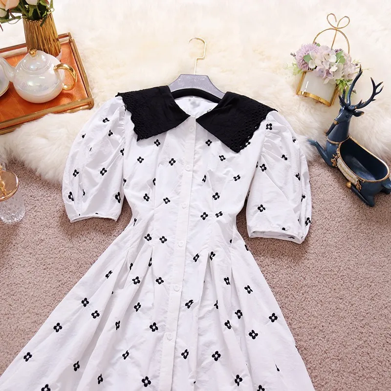 Summer Girl Flower Embroidered Mini Dress Women Pan Peter Collar Puff Sleeve High Waist Cute Kawaii Party Robe Femme 210514