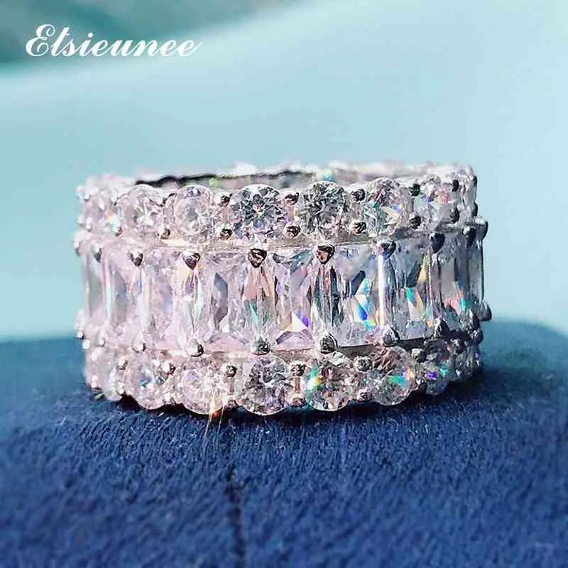 ELSIEUNEE 100% 925 Sterling Silver Créé Moissanite Emerald Gemstone Ring pour les femmes Anniversaire Cocktail Party Fine Jewelry 210330