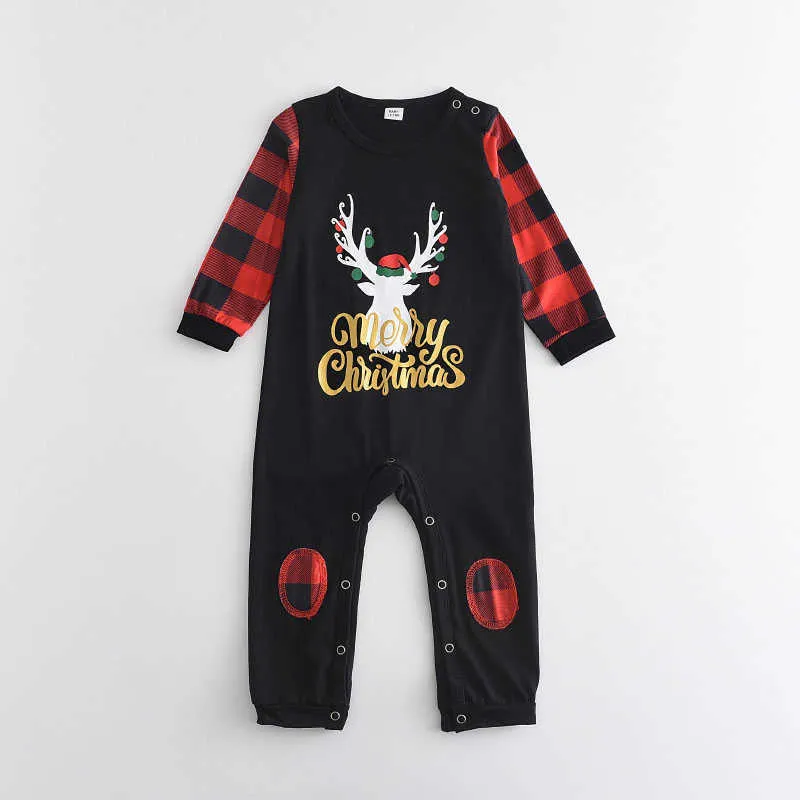 Bear Leader Noël Père Mère Enfants Vêtements Top + Pantalons Famille Correspondant Tenue Treillis Noël Vêtements De Nuit Pj's Set Baby Romper 210708