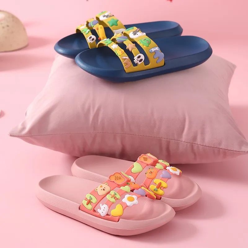Cute Women Men Slippers Summer Slides Cartoon Bear Fruits Home Indoor Thick Soled Sandals Ladies Couples Bathe Shoes Flip Flops Y0406