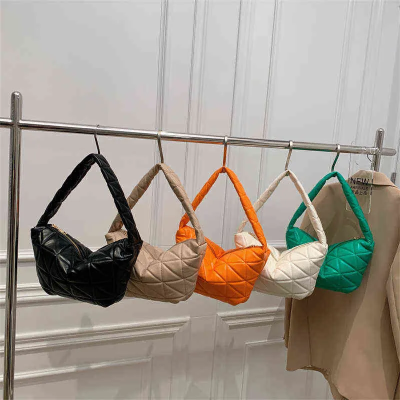 Sacos de compras Primavera mulheres moda bolsas acolchoadas e bolsas de bolsas de desenhista marca axila bolsa de ombro luxo macio pu couro tote 220307