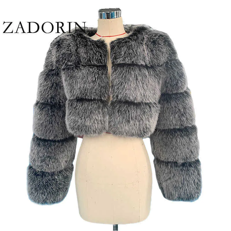 ZADORIN Moda Tallas grandes Mujer Crop Top Abrigo de piel sintética Invierno Grueso Mullido Manga larga Estilo corto Slim ry Jacket 210910